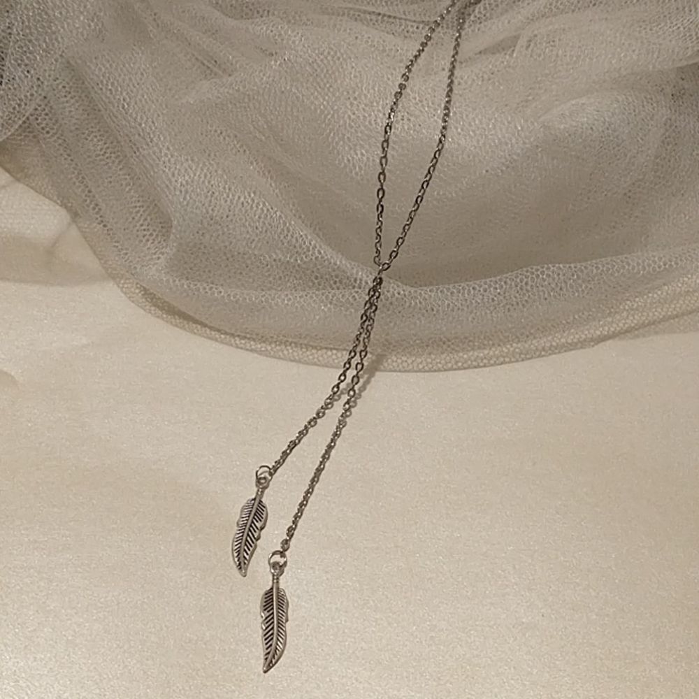 Minimalist, Silver Feather "Y" Necklace! - Picture 7 of 9